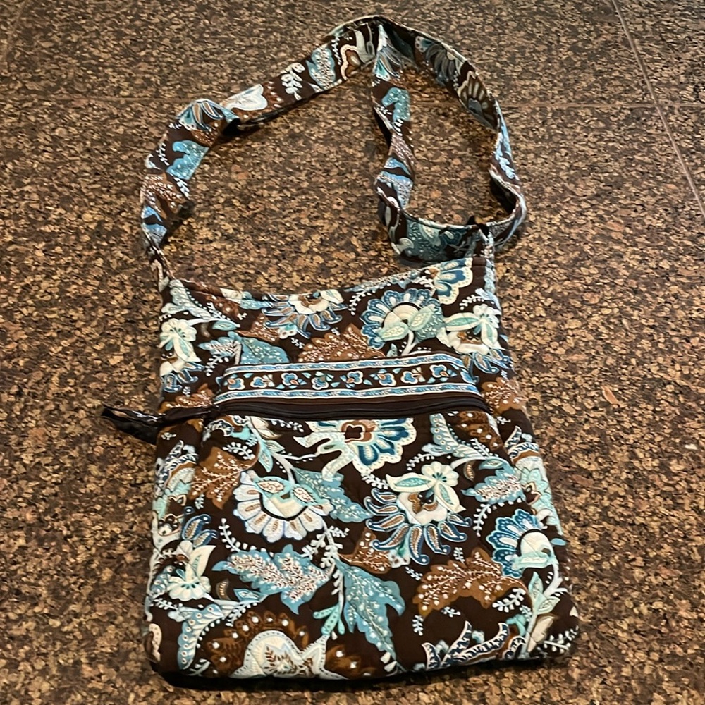 Vera Bradley crossbody bag